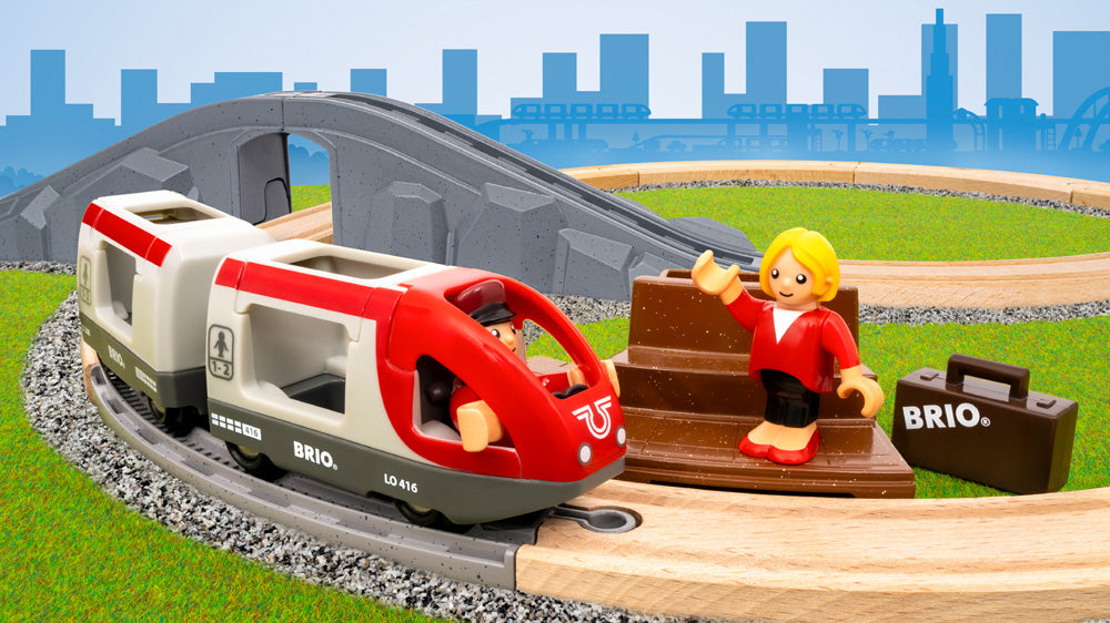 BRIO Railway Starter Set - Image 10